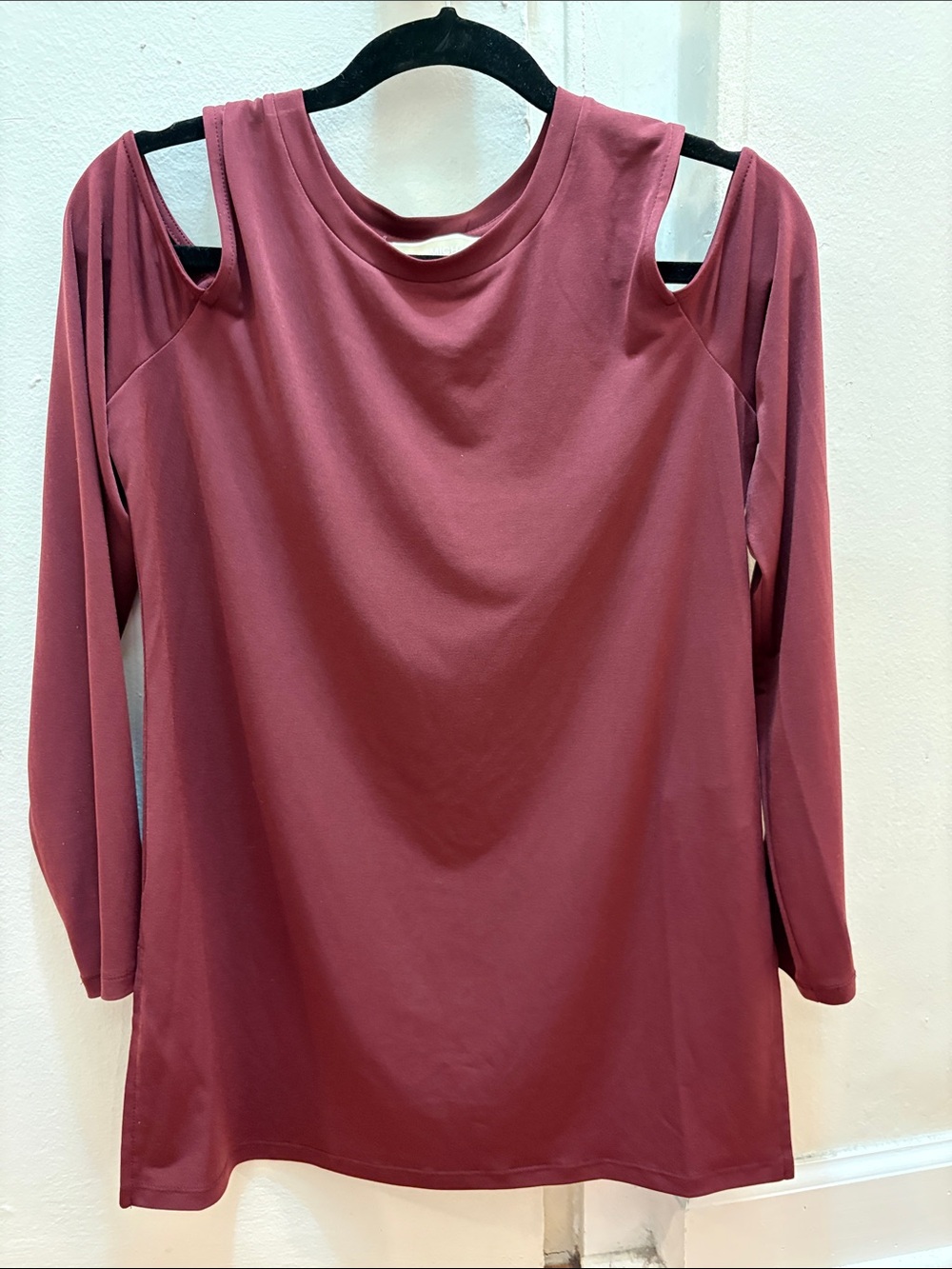 Michael Kors Mauve Off The Shoulder Long Sleeve Top Medium